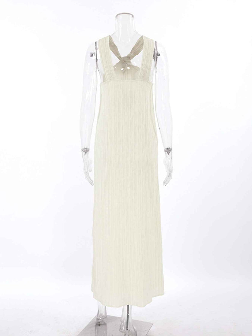 Halter Neck Flowy Maxi Dress