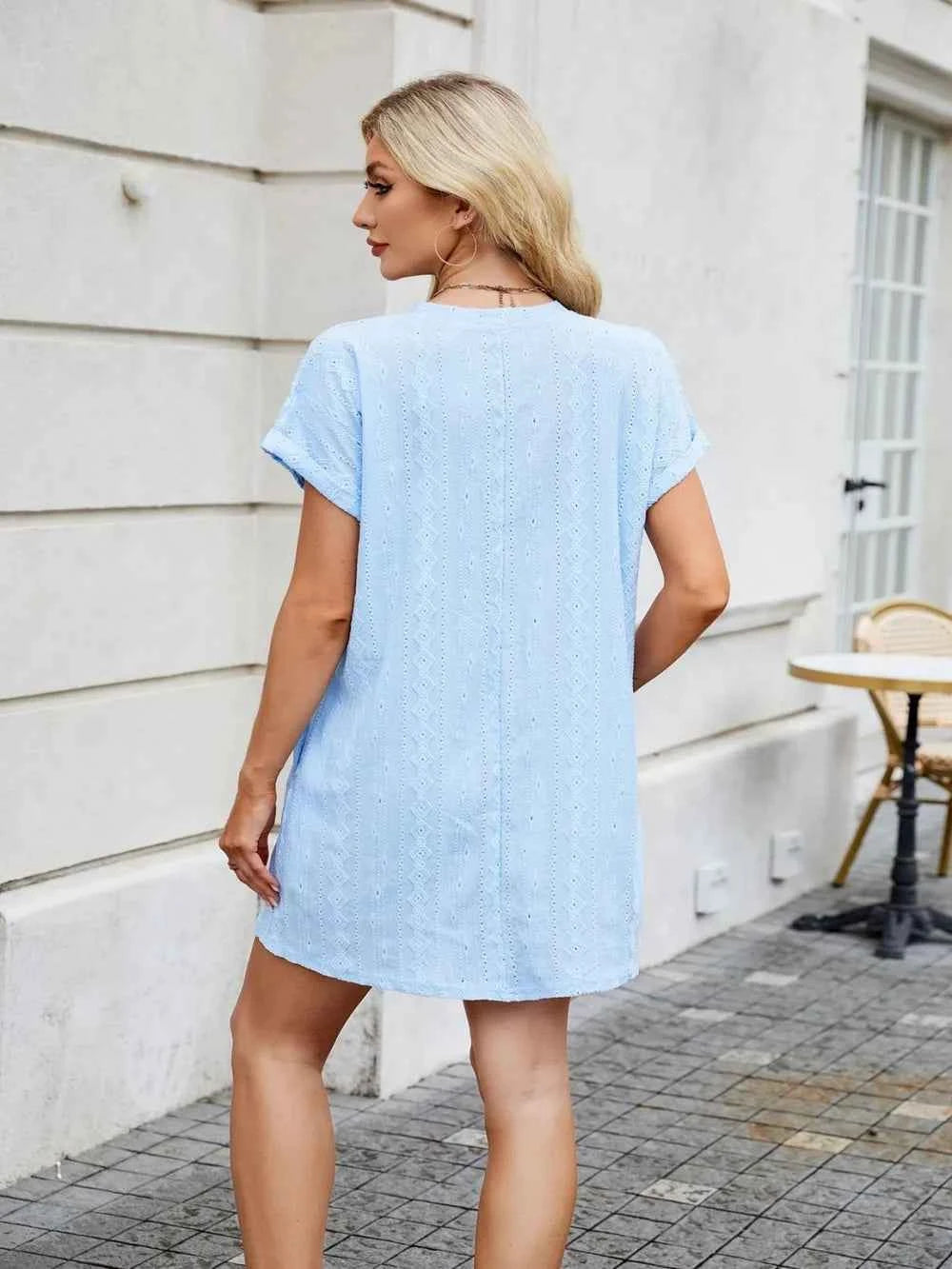Round Neck Short Sleeve Mini Dress