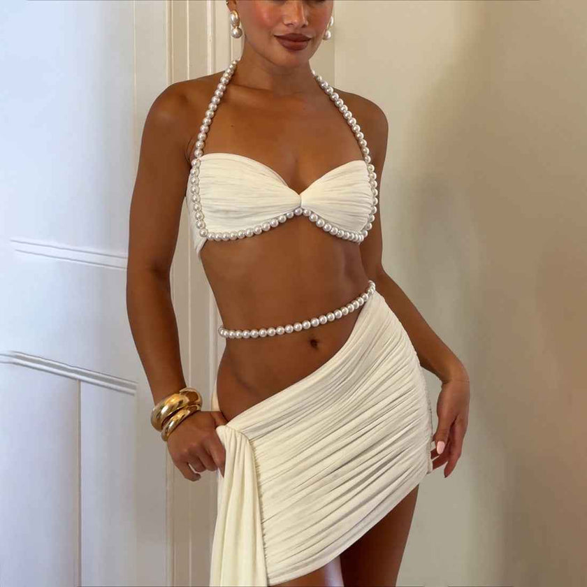 Solid color backless halter top waist hugging skirt set