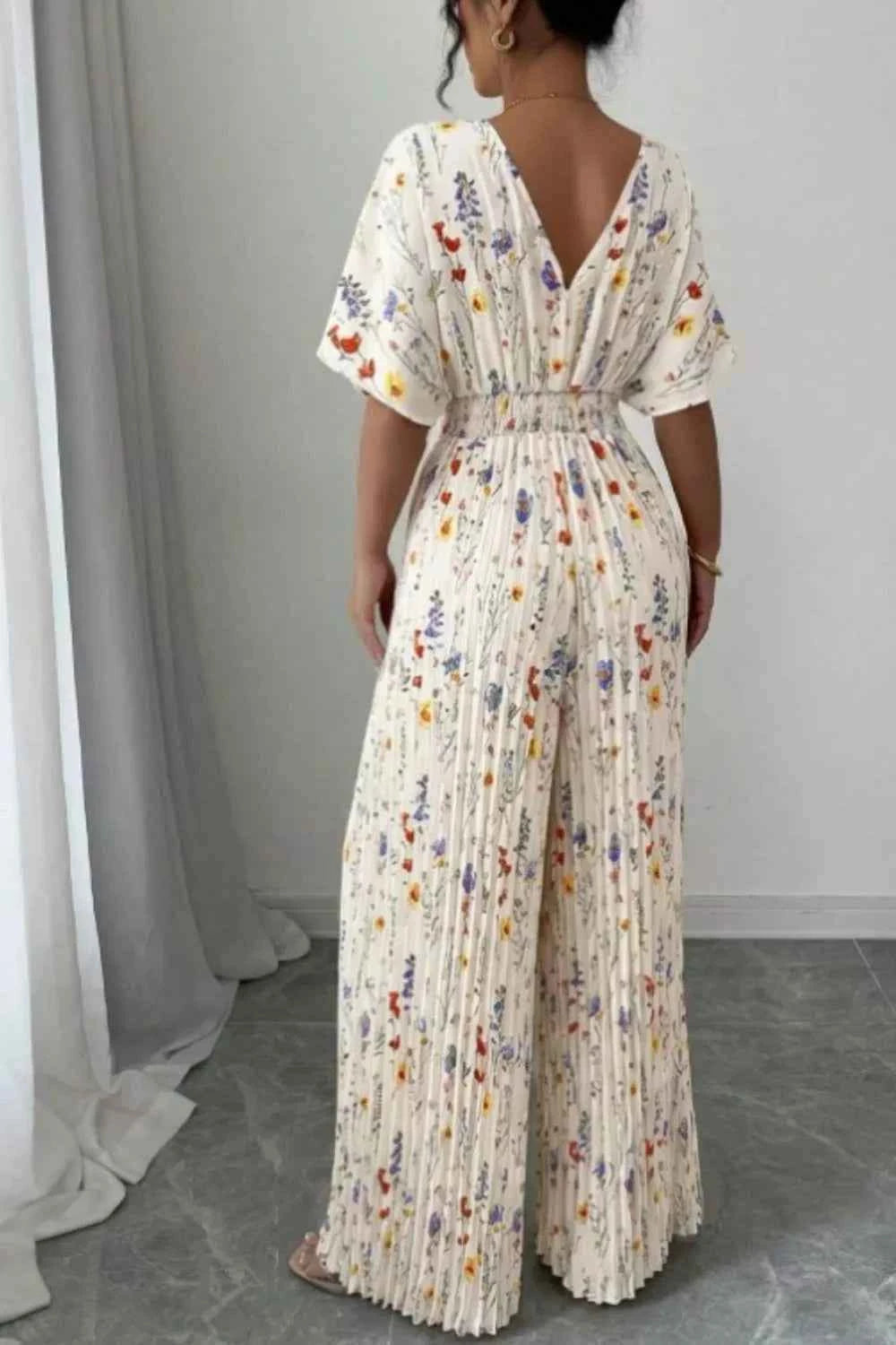Floral Print Wide Leg Pleated Jumpsuit