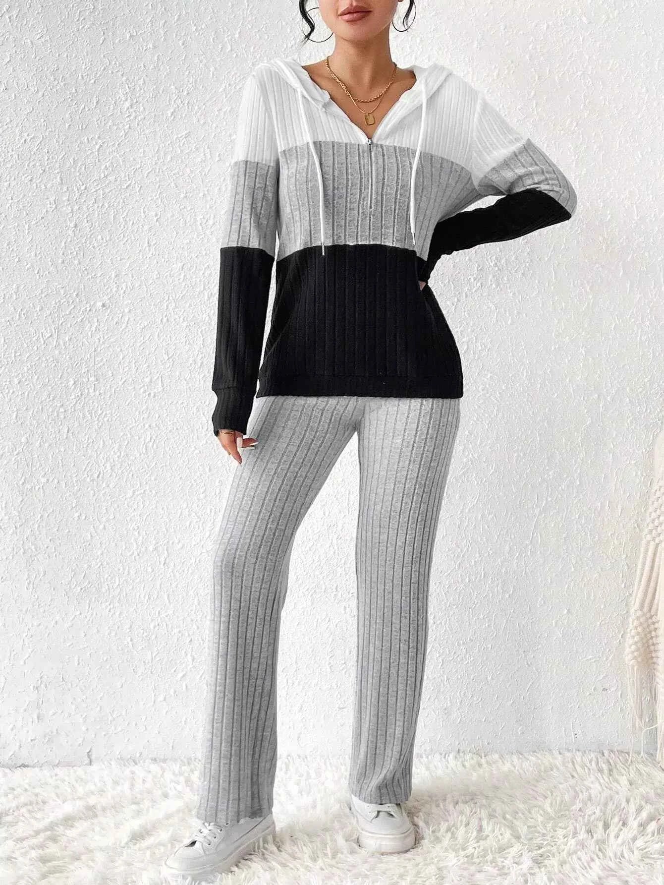 Color Block Half Zip Hooded Top and Pants Set