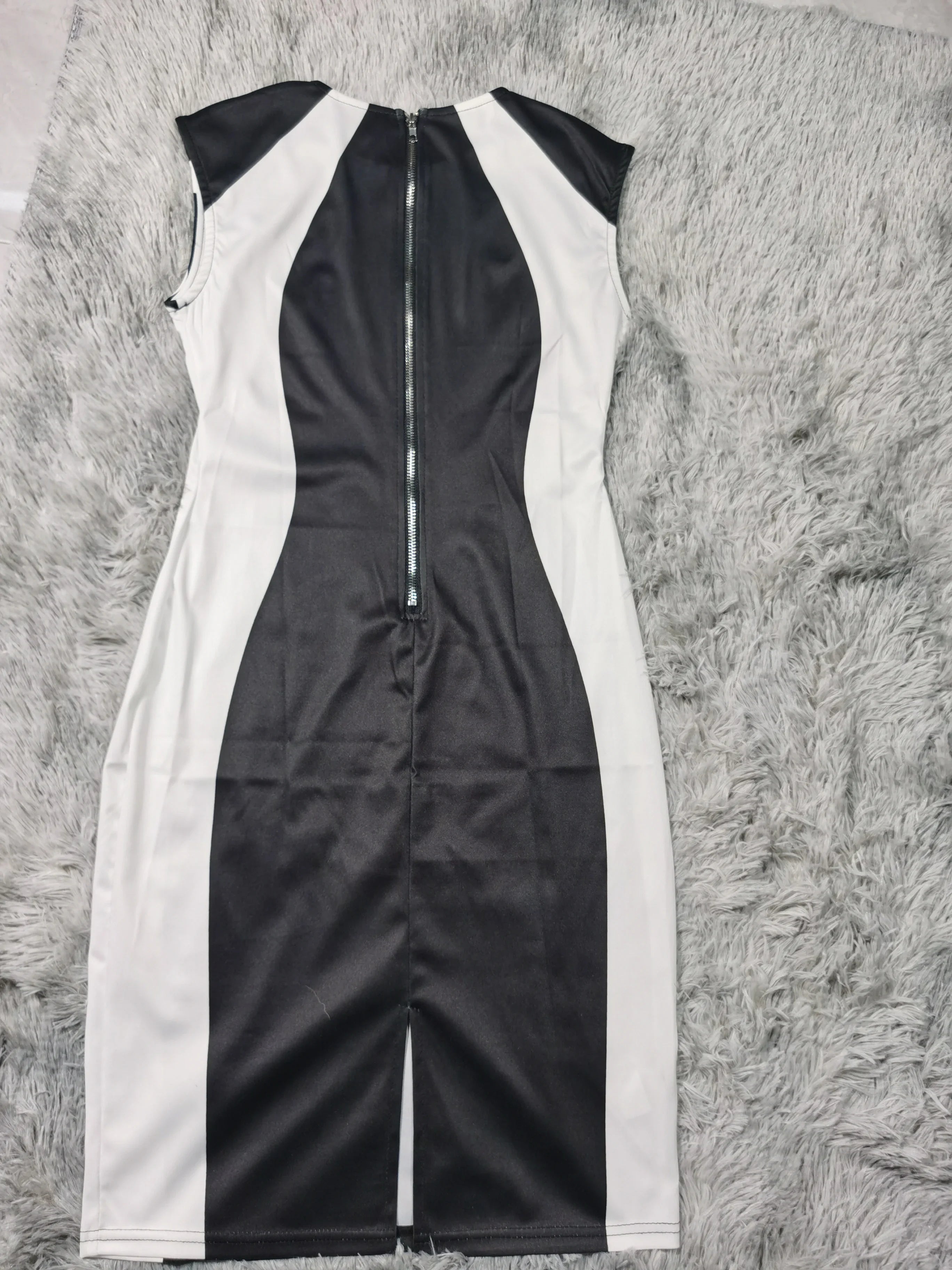 Colorblock Sleeveless Mini Dress