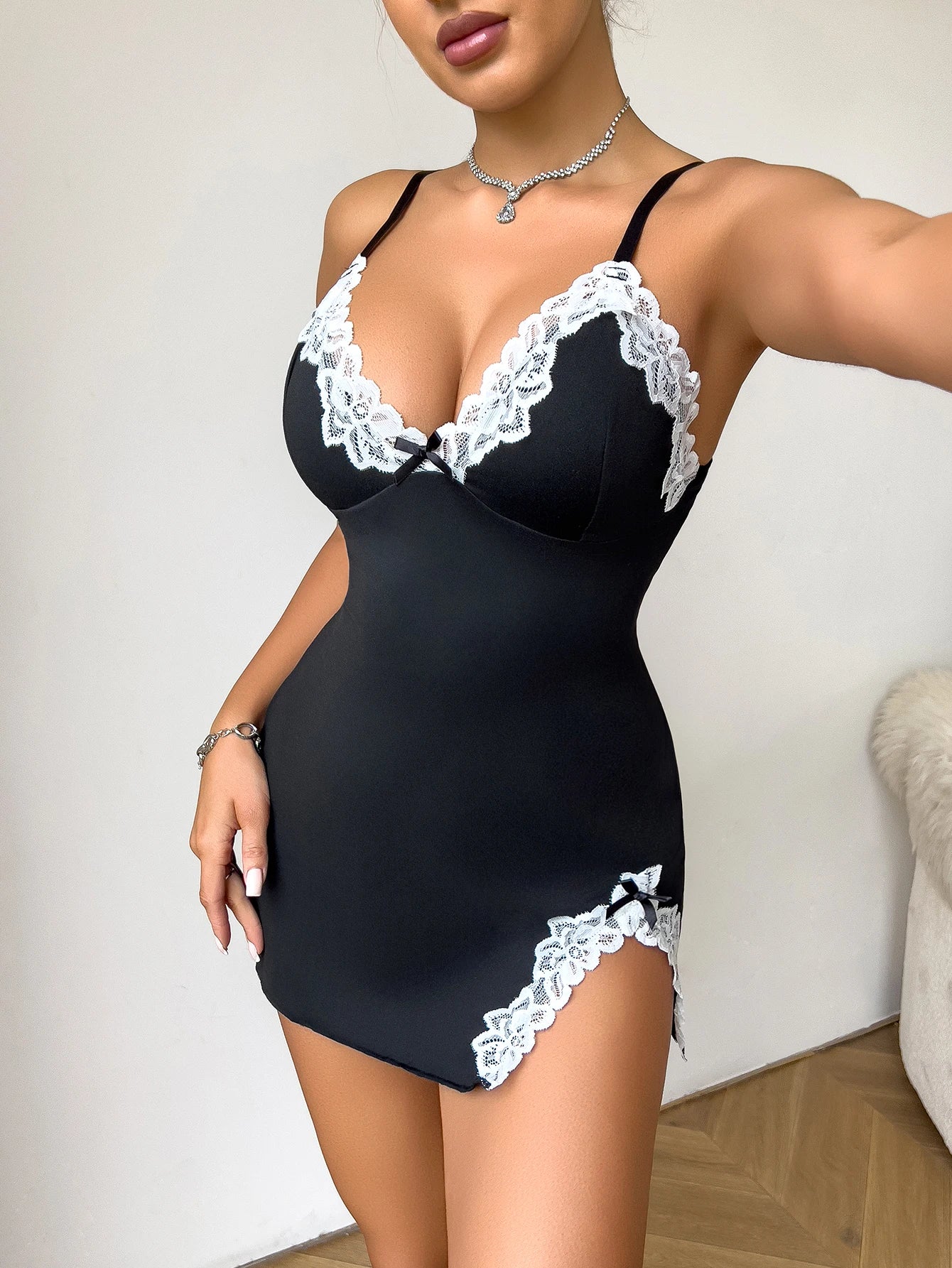 Lace Deep-V Sleep Dress