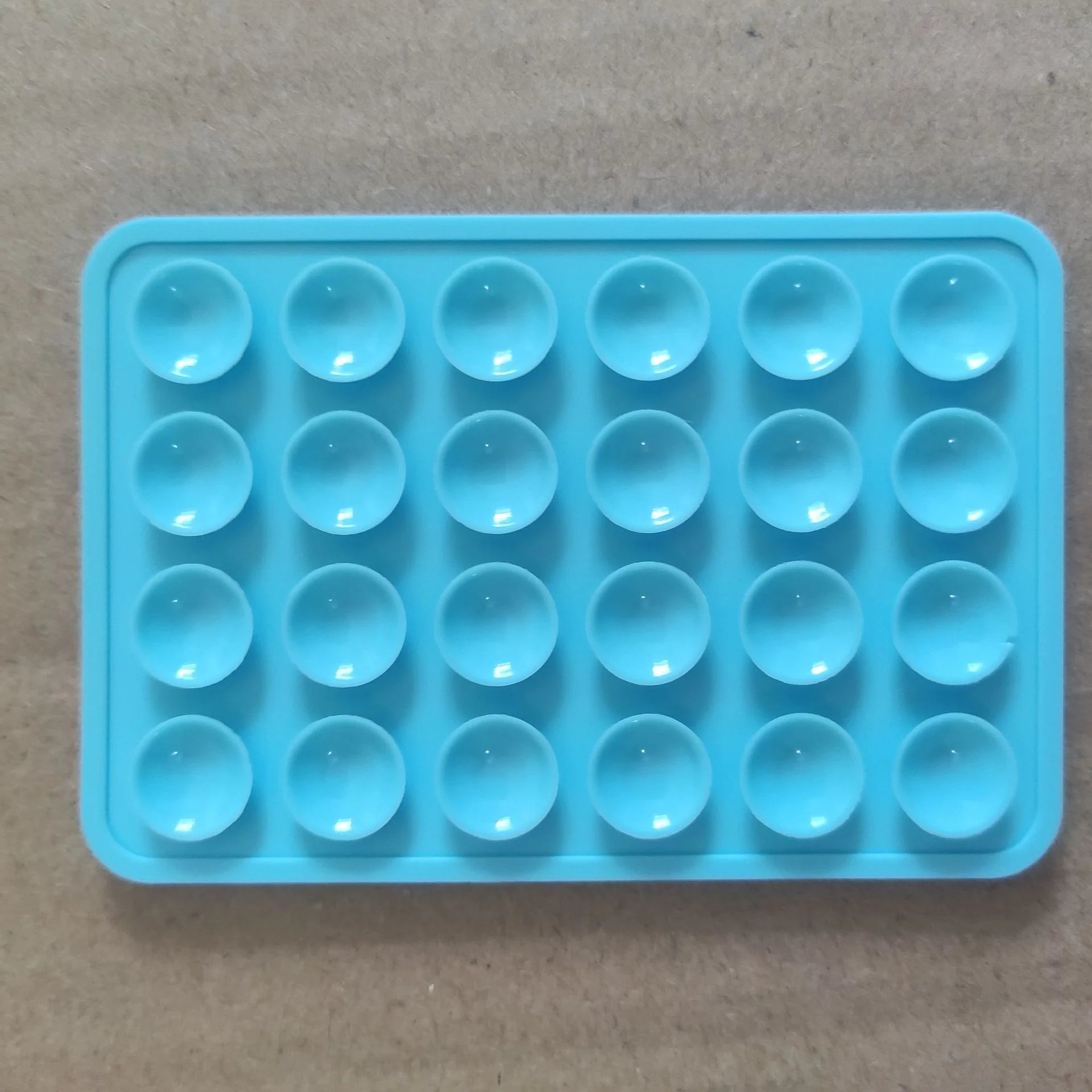 Thickened Silicone 24-Suction Cup Pad