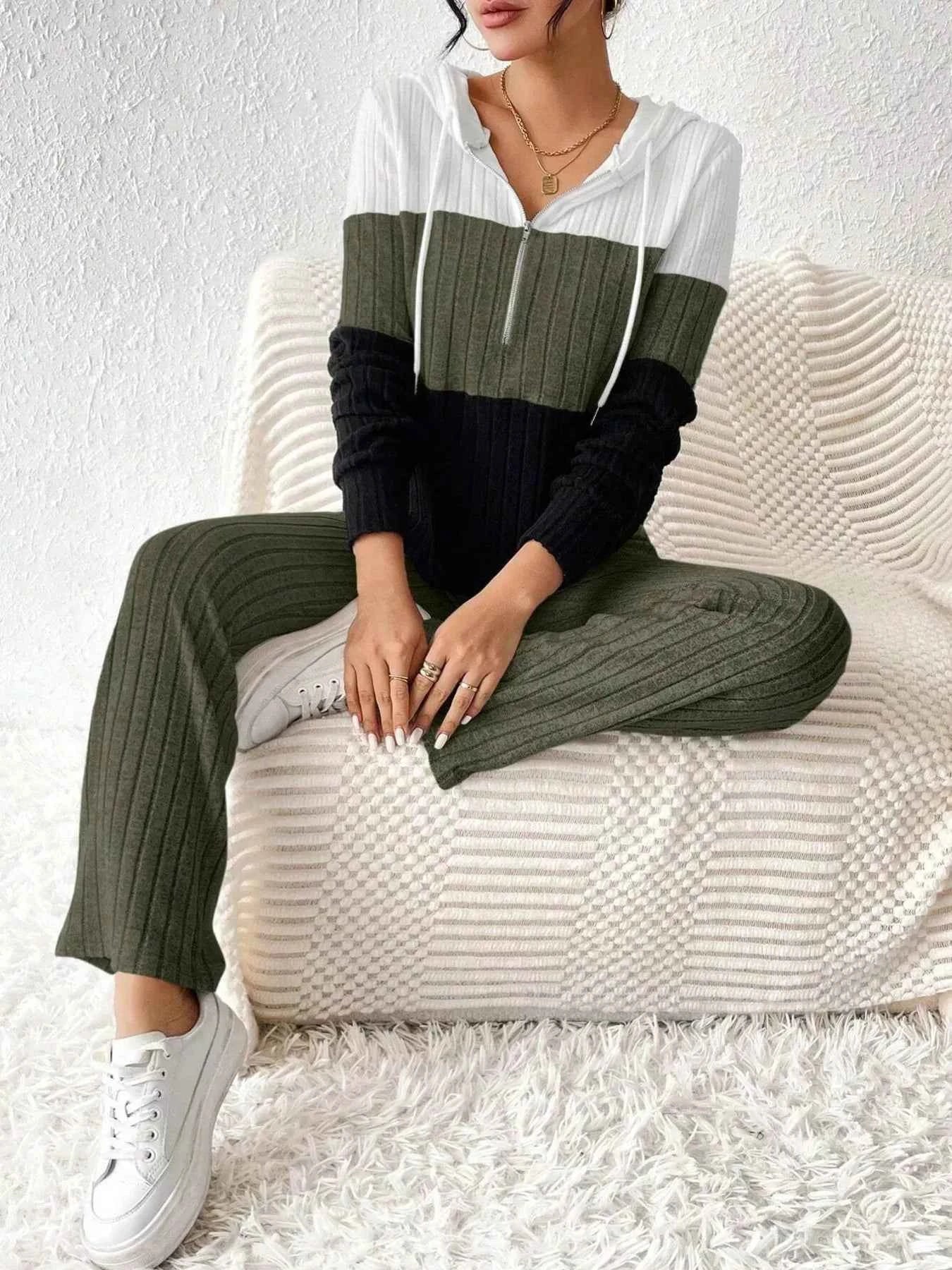 Color Block Half Zip Hooded Top and Pants Set
